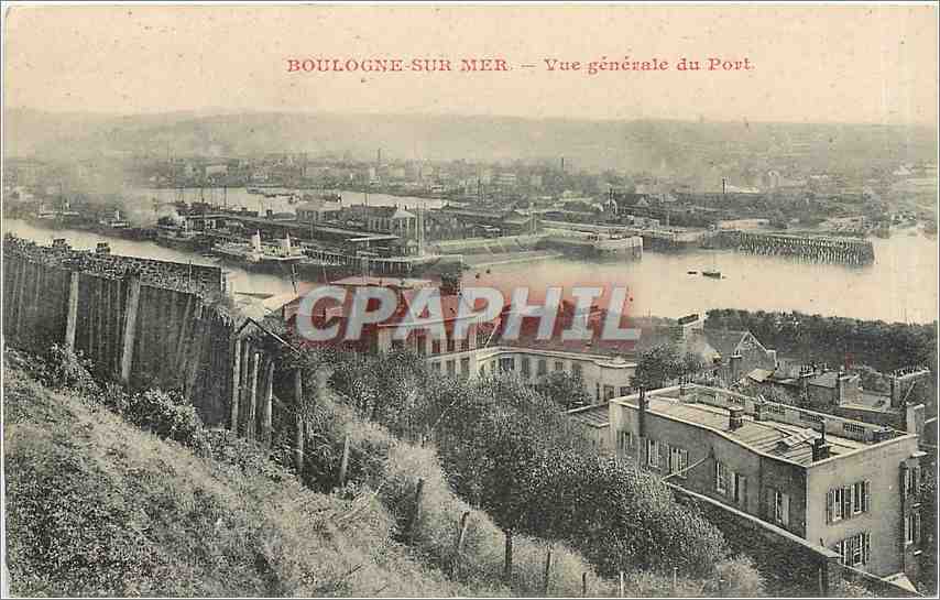 CPA Boulogne sur Mer Vue generale du Port 