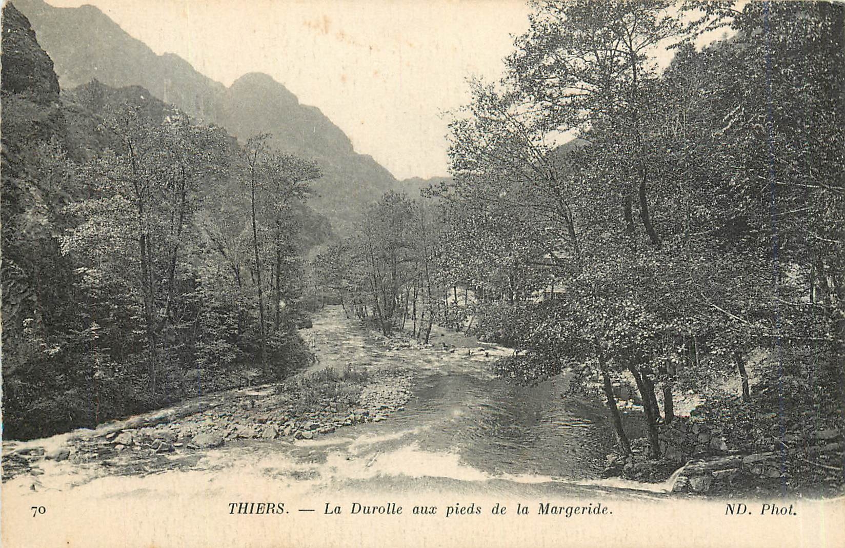 CPA Thiers La Durolle aux pieds de la Margeride 