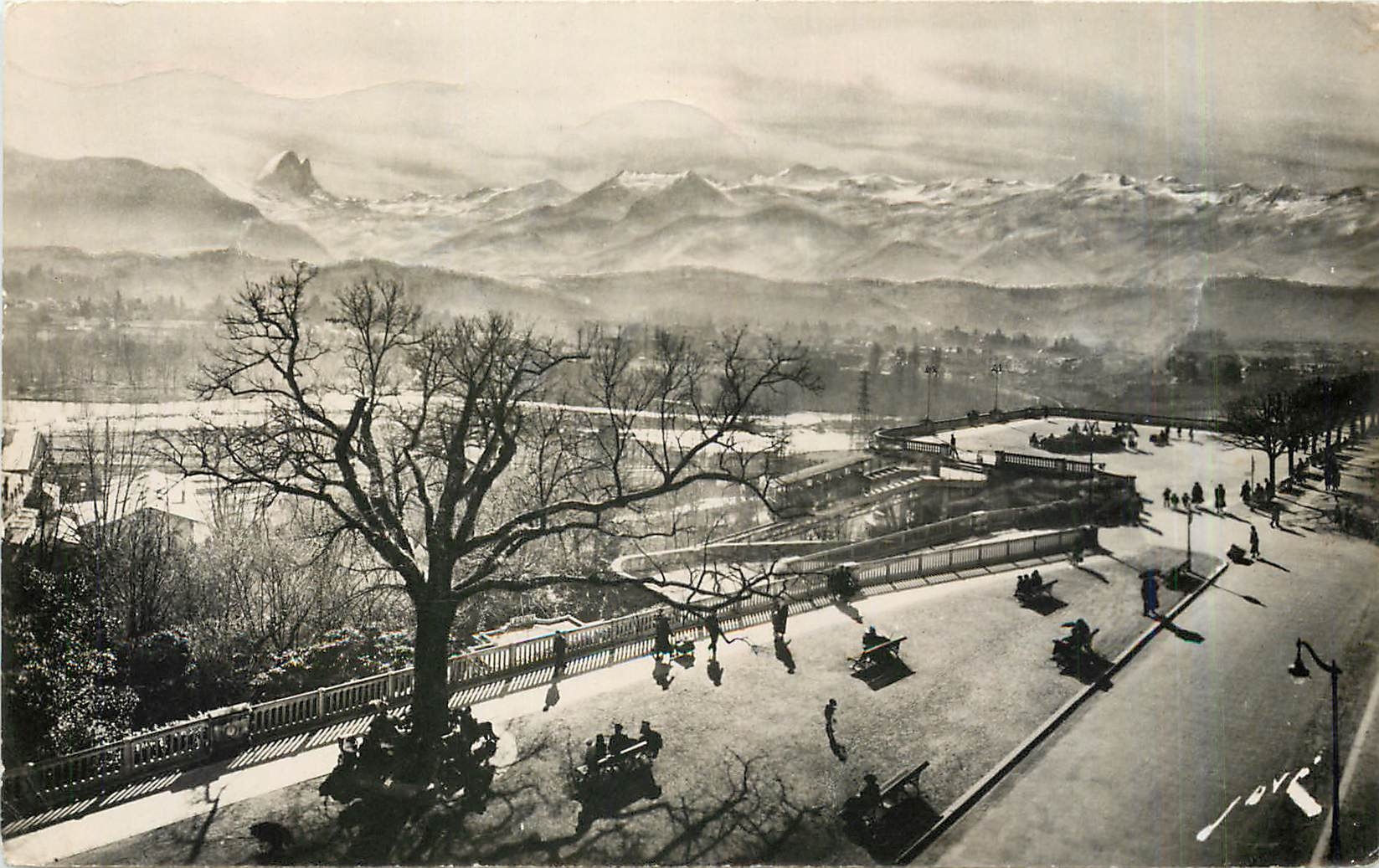 Pau — La chaîne des Pyrénées et le Pic du Midi d'Ossau — Editions JOVÉ, N° 48 bis