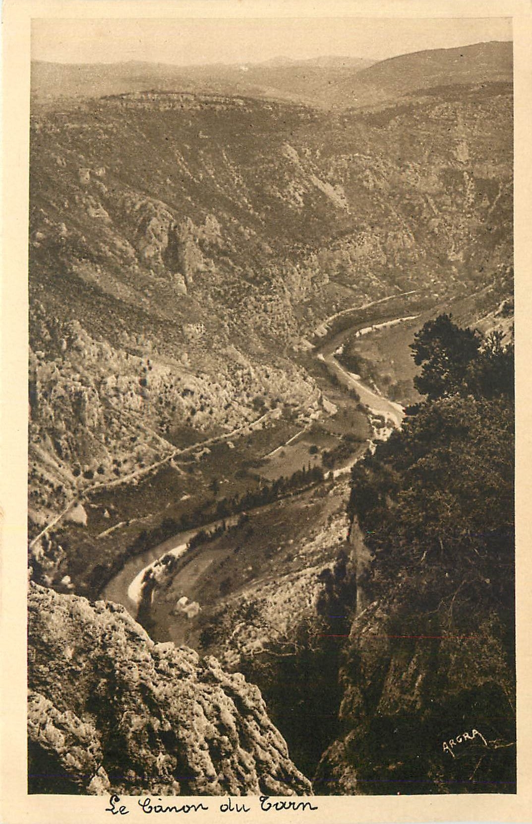 CPA Gorges du Tarn Le canon du Tarn vu du Roc des Hourtous 