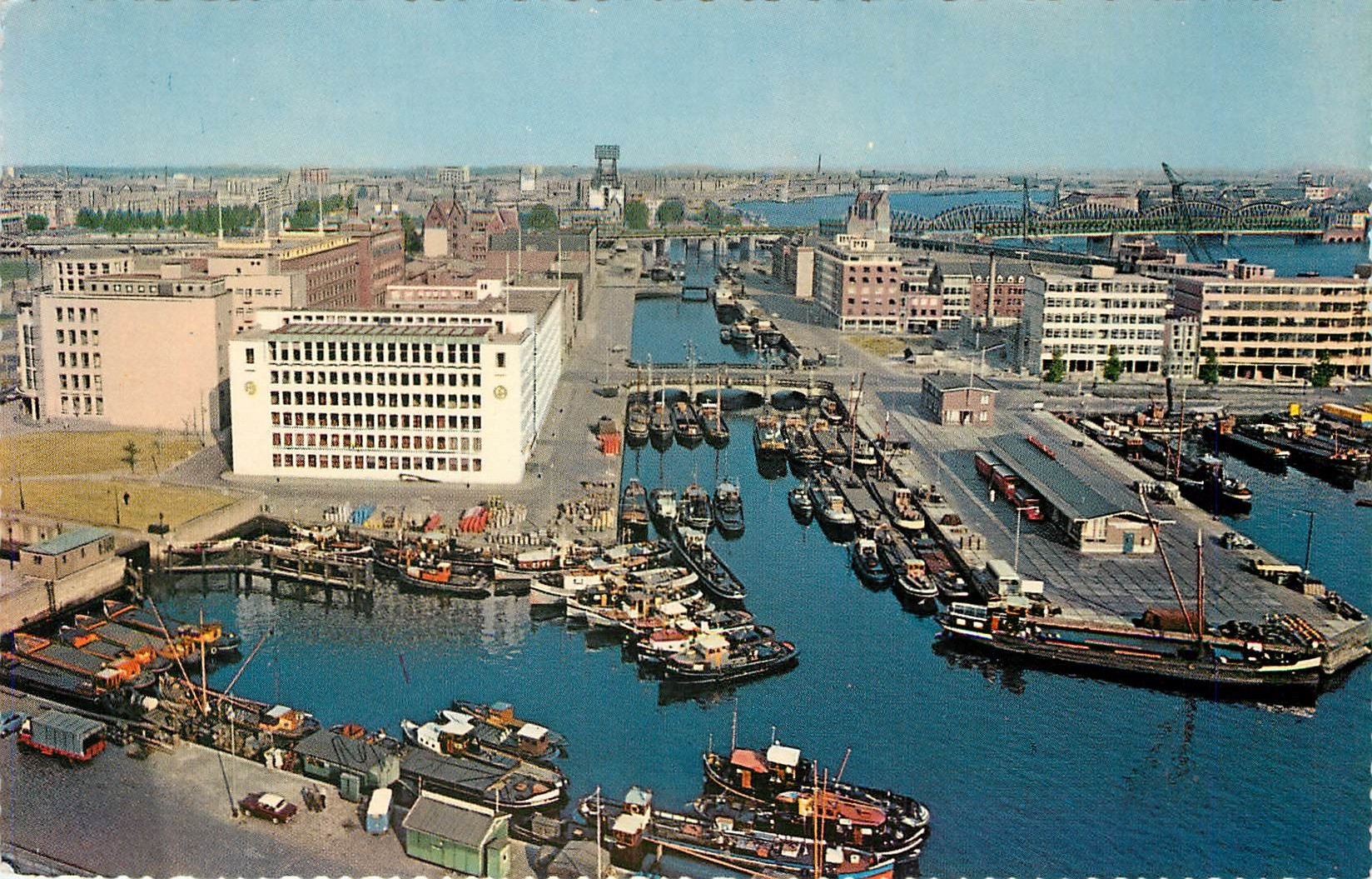 CPM Rotterdam Vue sur le Centre de la ville Blick auf Stadtmitte 