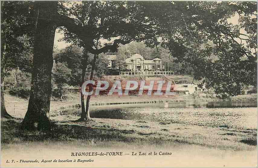CPA Bagnoles de l'Orne Le Lac et le Casino 