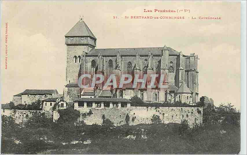 CPA Les Pyrenees St Bertrand de Comminges La Cathedrale 
