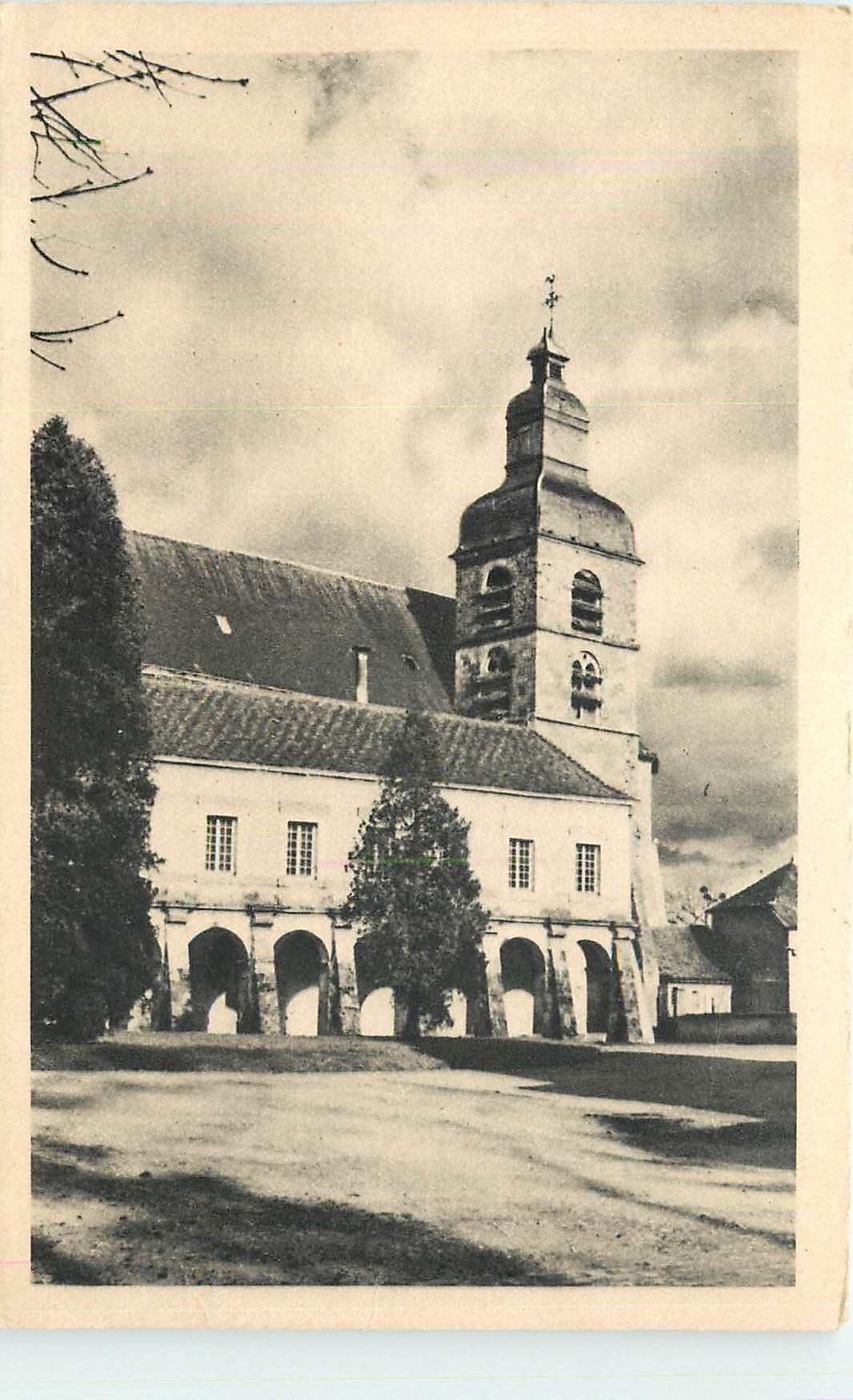 CPA Abbaye d'Hautvillers berceau du vin de Champagne Le Cloitre 