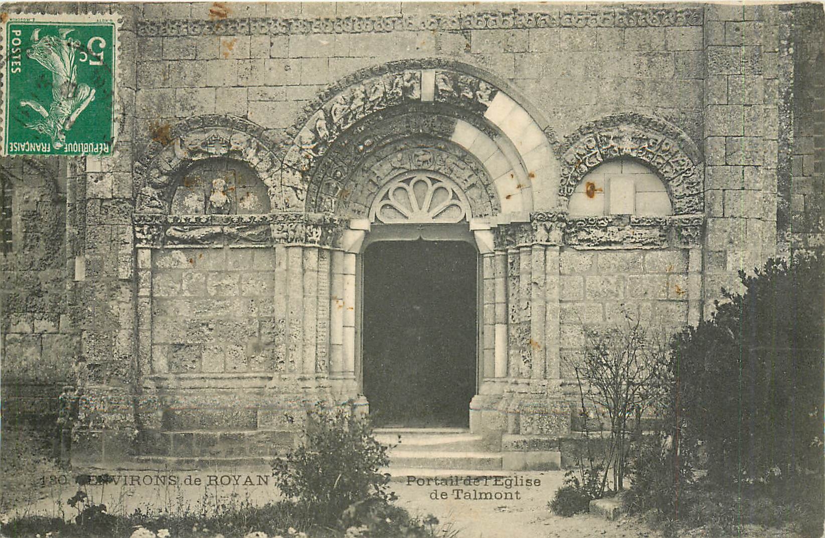 CPA Environs de Royan Portail de l'Eglise de Talmont 