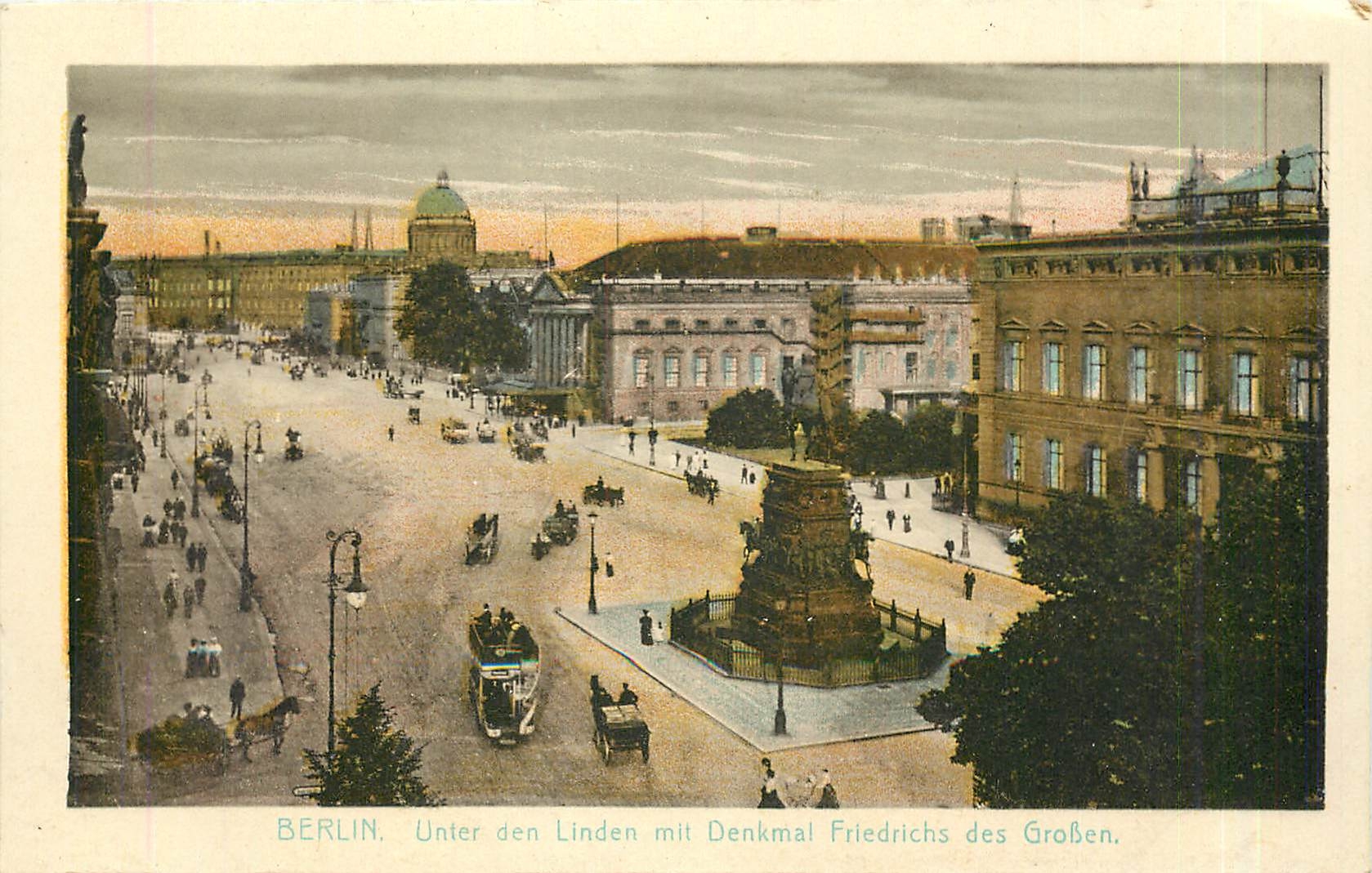 CPA Berlin Unter den Linden mit Denkmal Friedrichs des Grossen 