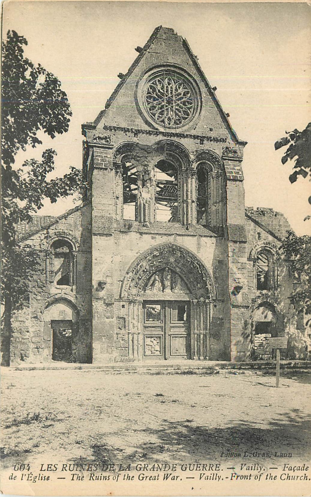 CPA Les Ruines de la Grande Guerre Vailly Facade de l'Eglise 