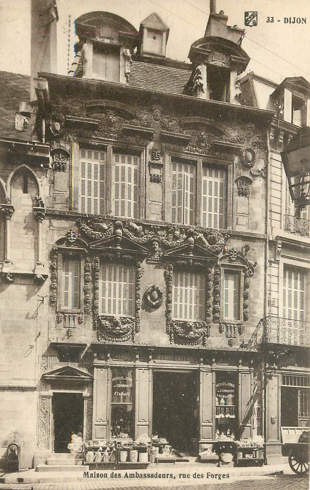 CPA Dijon Maison des Ambassadeurs rue des Forges 