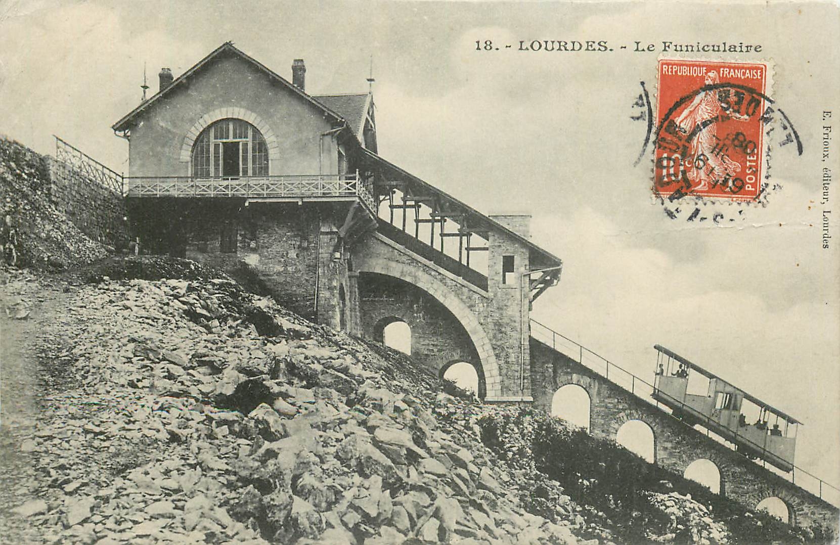 CPA Lourdes Le Funiculaire 