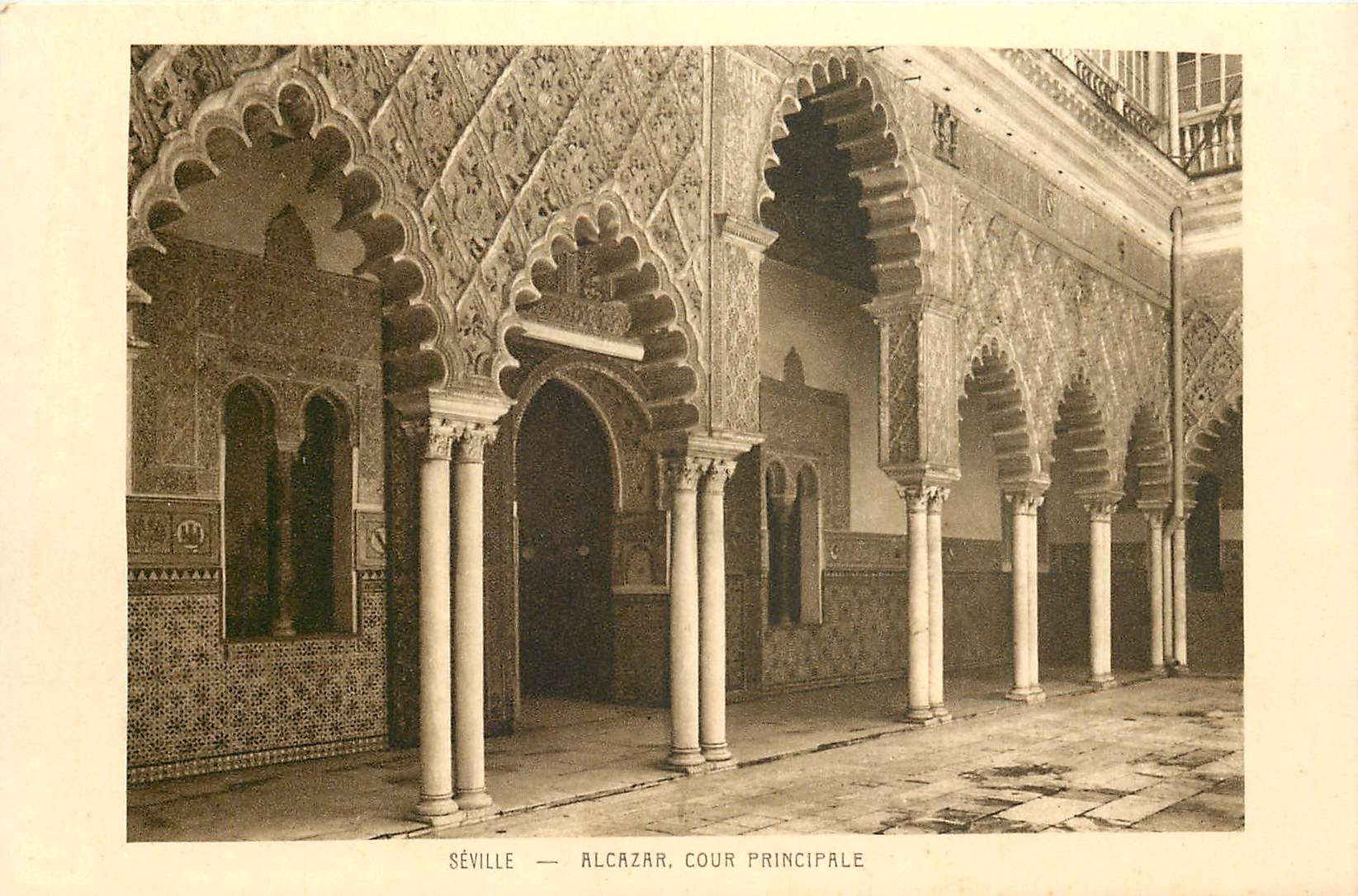 CPA Seville Alcazar Cour Principale 