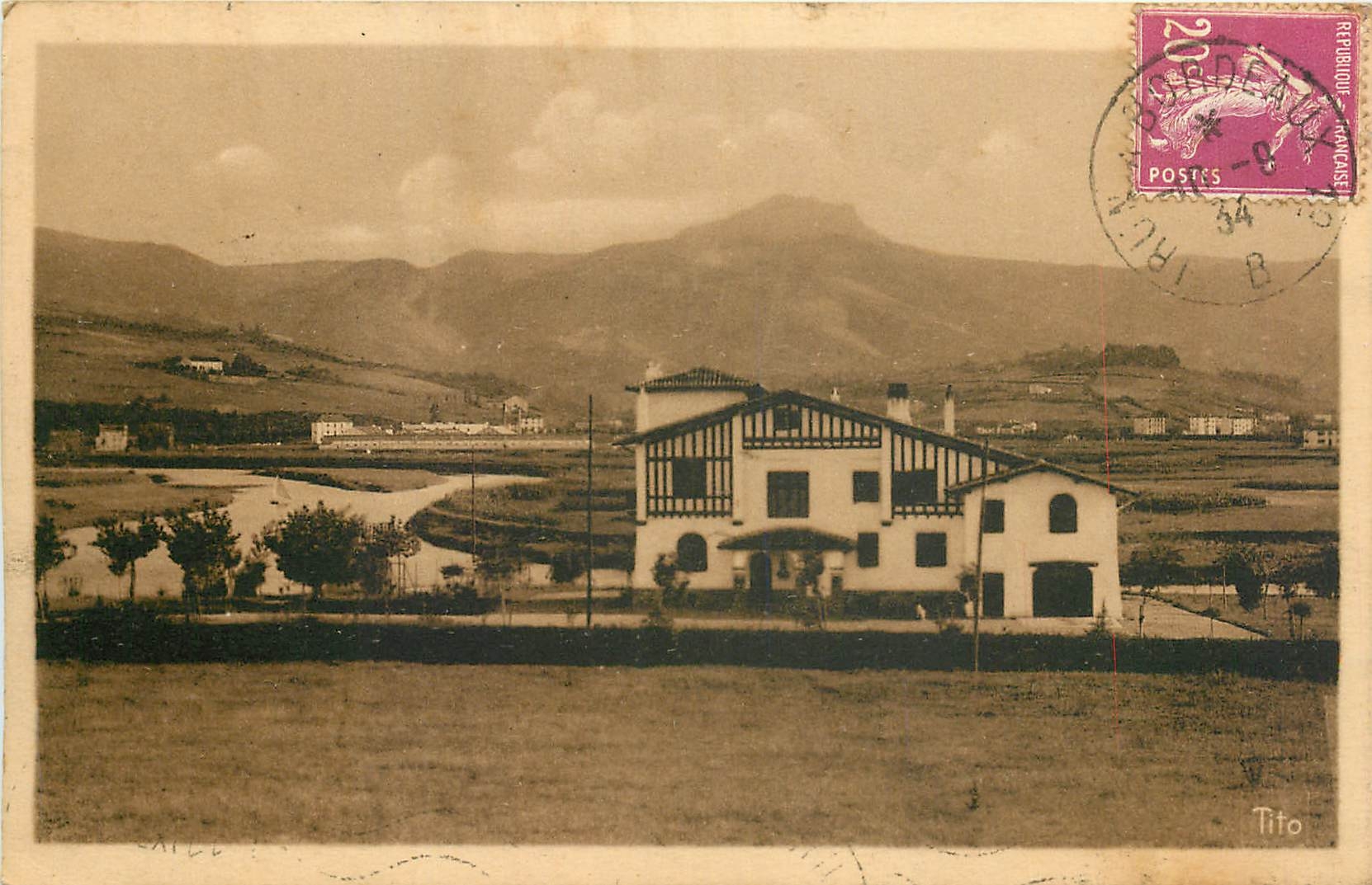La Bidassaea — Le Pic des Trois Couronnes (Espagne) — Bloc Ier des Beaux Paysages de France, Hendaye