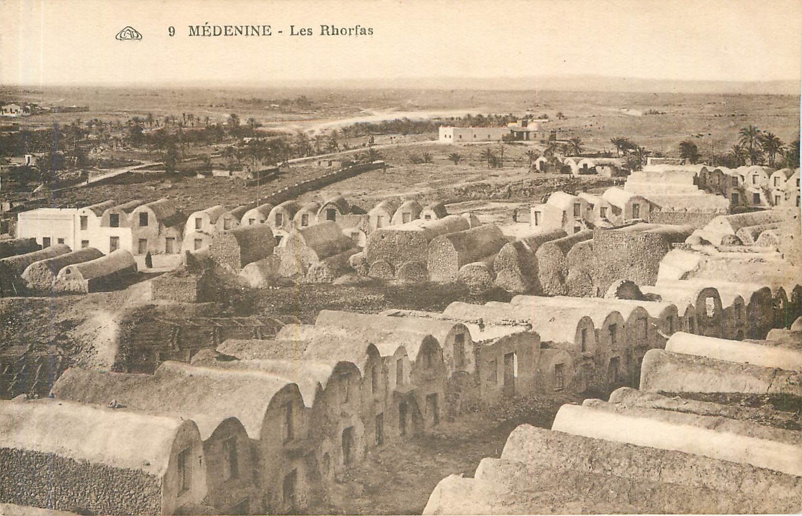 CPA Medenine Les Rhorfas 