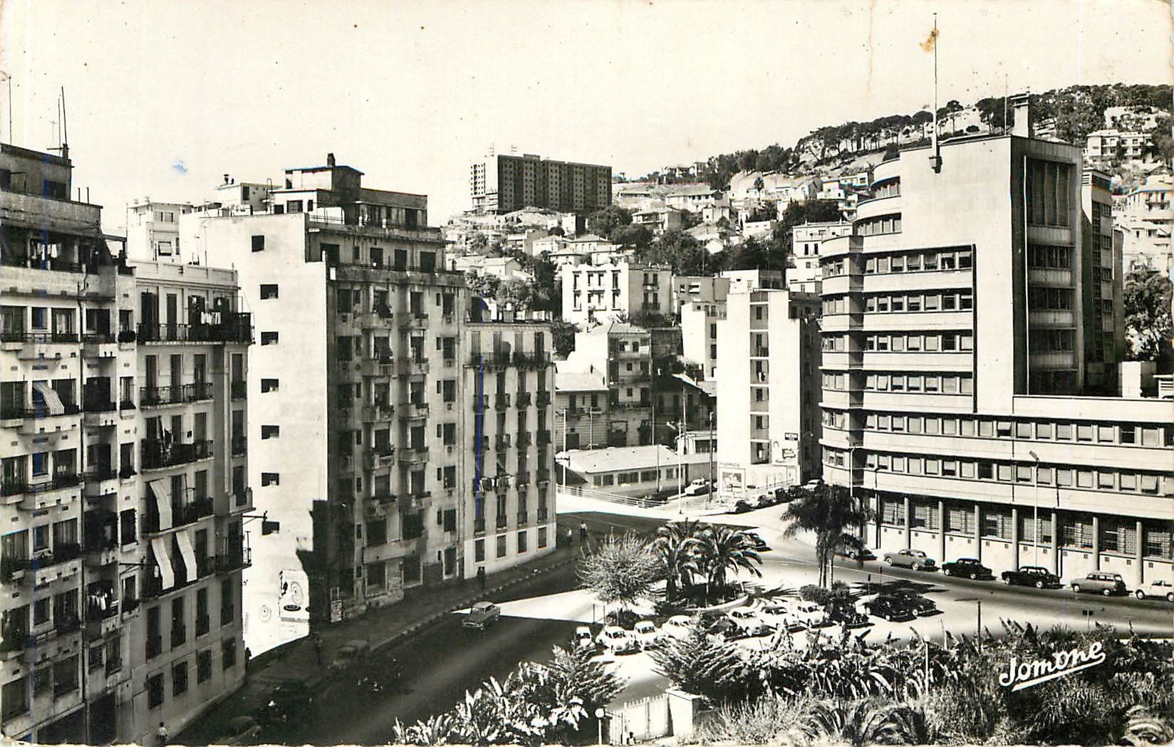 CPM Alger Boulevard du Telemly et Marechal de Lottre de Tassigny 