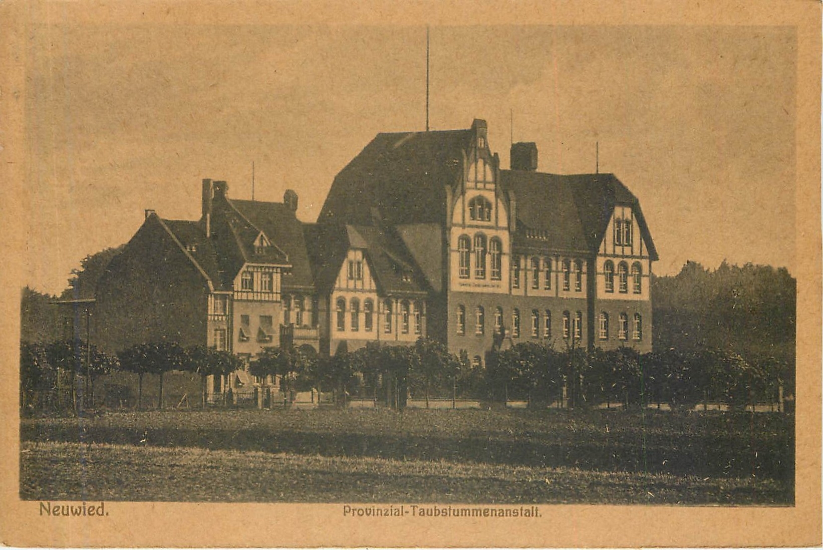 CPA Nuewied Provinzial Taubstummenanstall 