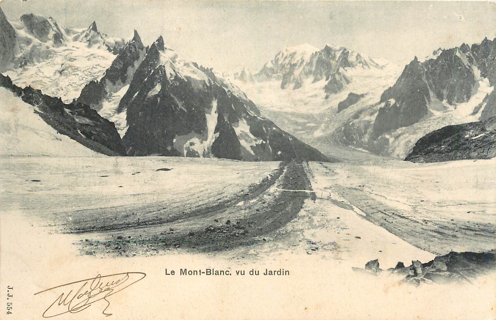 CPA Le Mont Blanc vu du Jardin 
