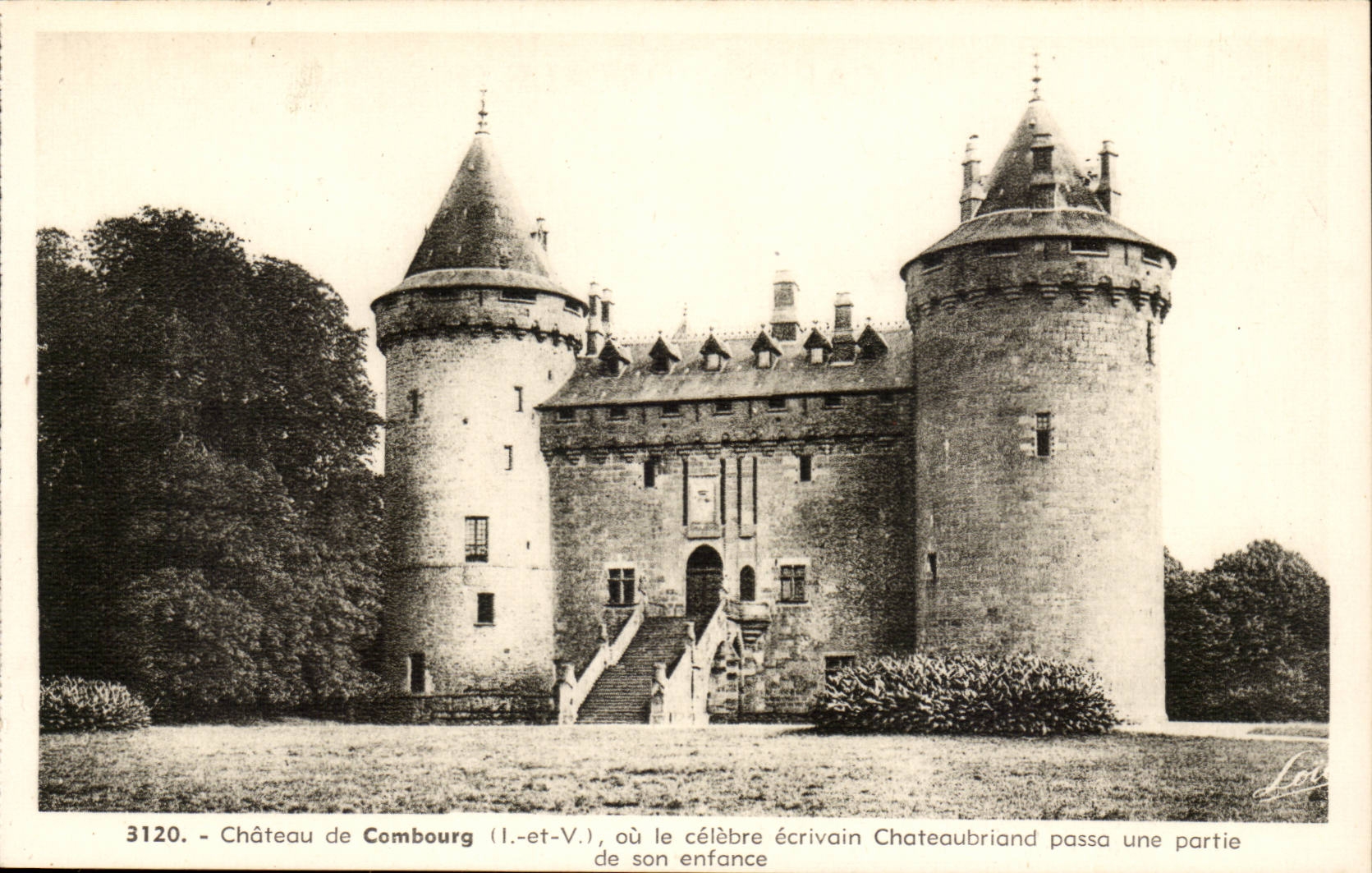 chateau de Combourg - ou le celebre ecrivain Chateaubriand passa partie de son enfance - CPA 