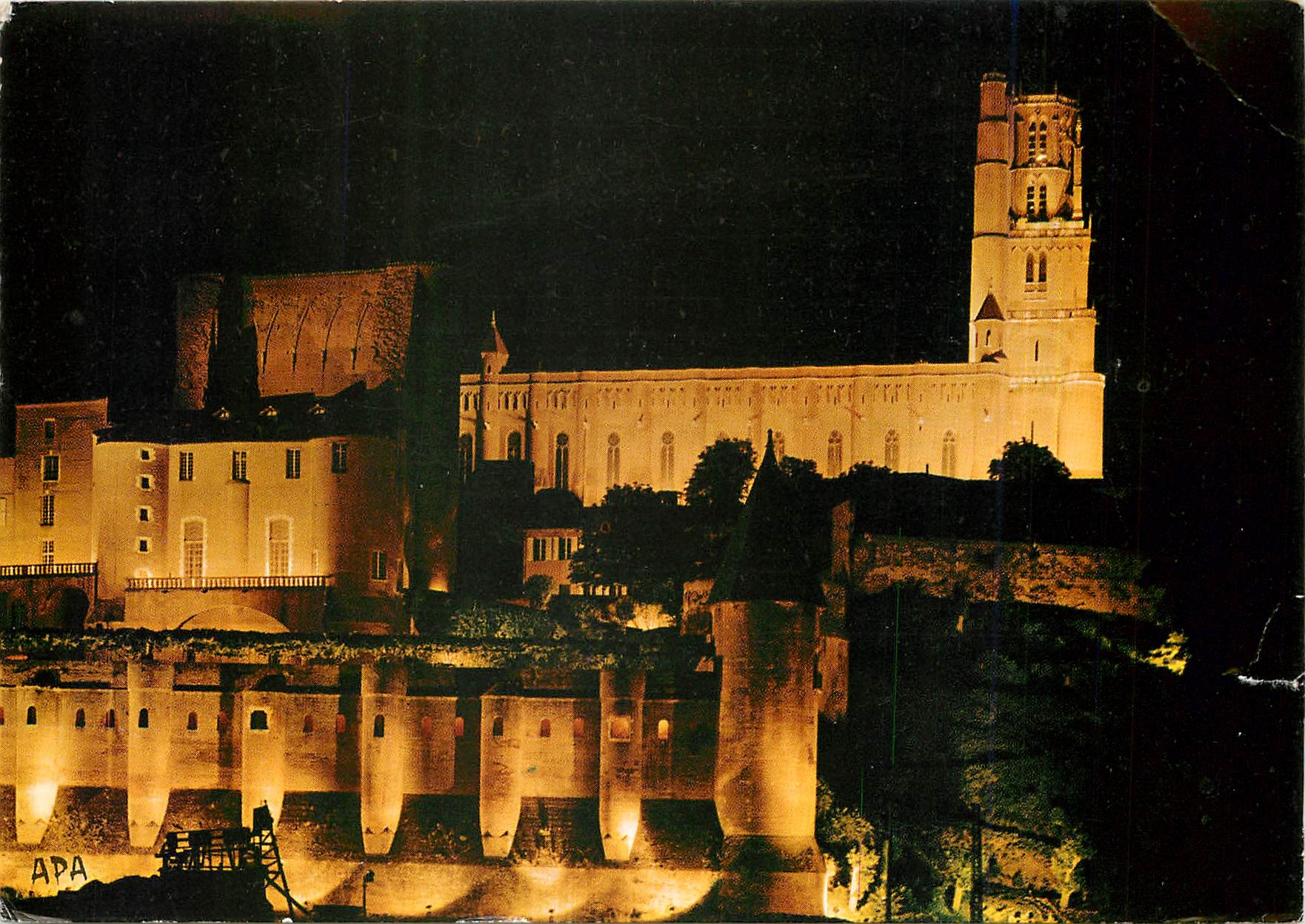 CPM Albi Tarn Ville d'Art Centre de Tourisme Basilique Ste Cecile 