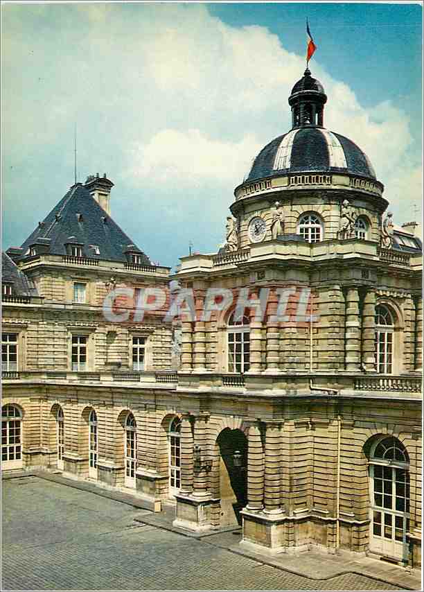 CPM Palais du Luxembourg Cour d'Honneur 