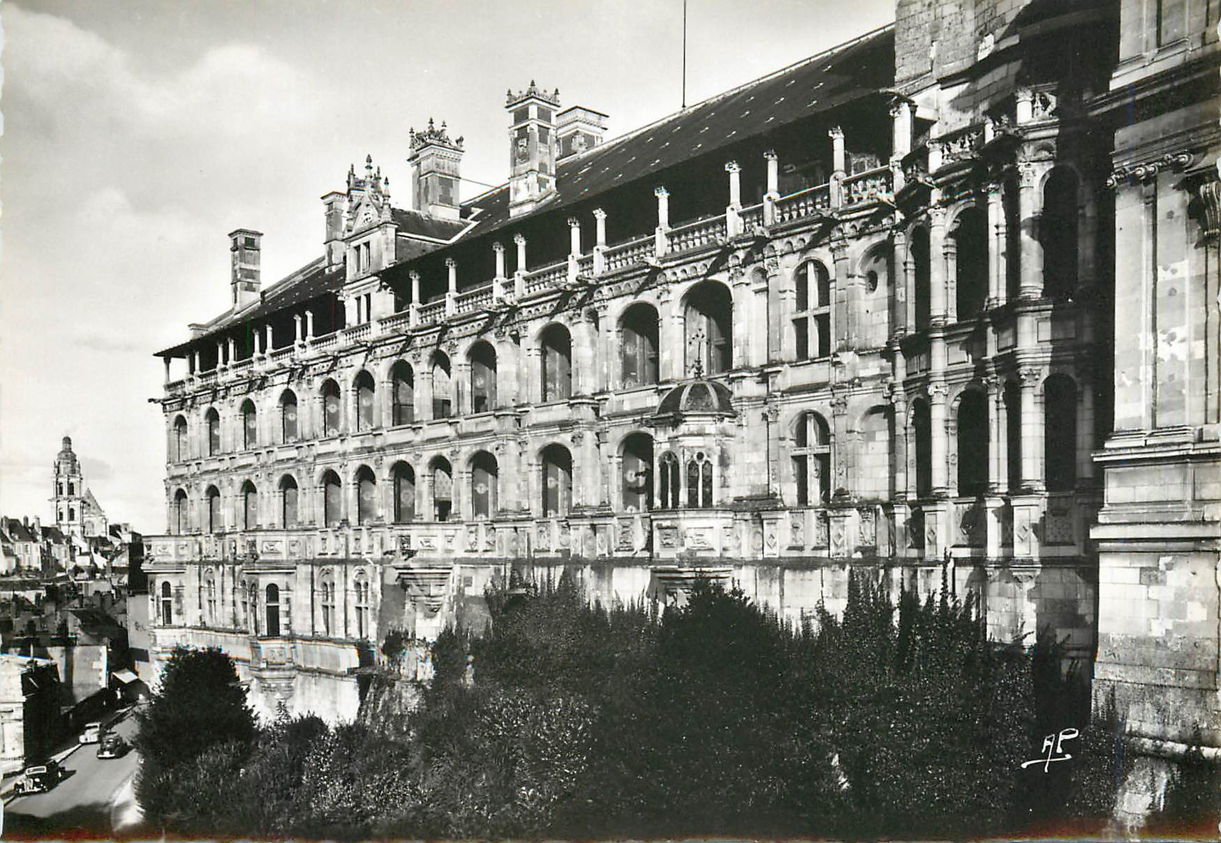 Blois — Château — Aile François Ier — Éditions d'Art A.P. 11, rue Colbert, Versailles
