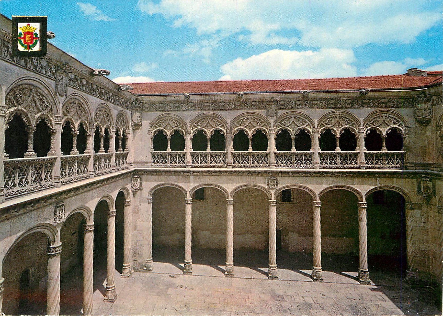 CPM Valladolid Cour St Gregorio Musee National d'Esculpture 