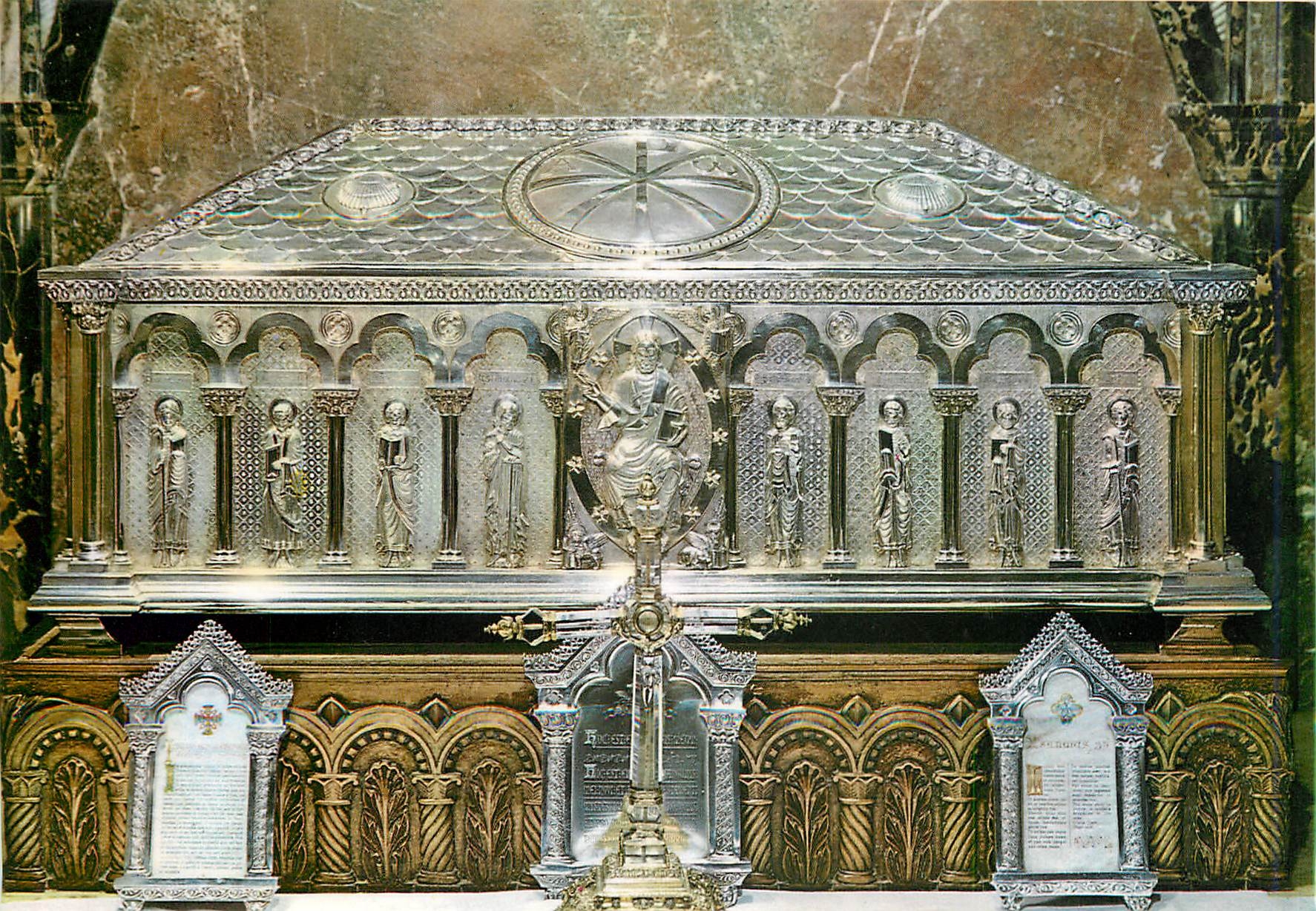 CPM Santiago de Compostela Cathedrale Coffre d'Argen avec la Relique du Apostol 