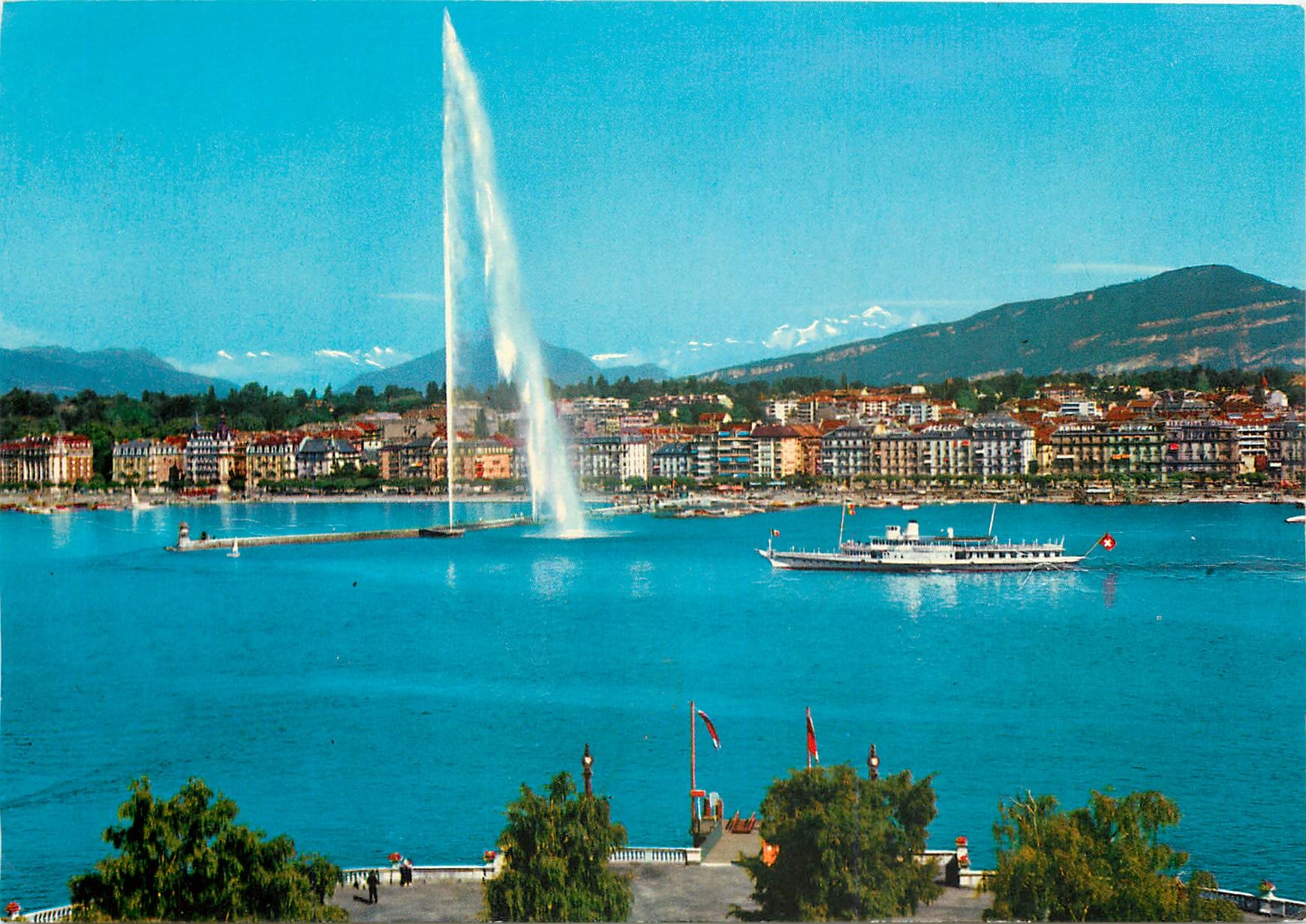 CPM Geneve Le Jet d'Eau et le Mont Blanc 