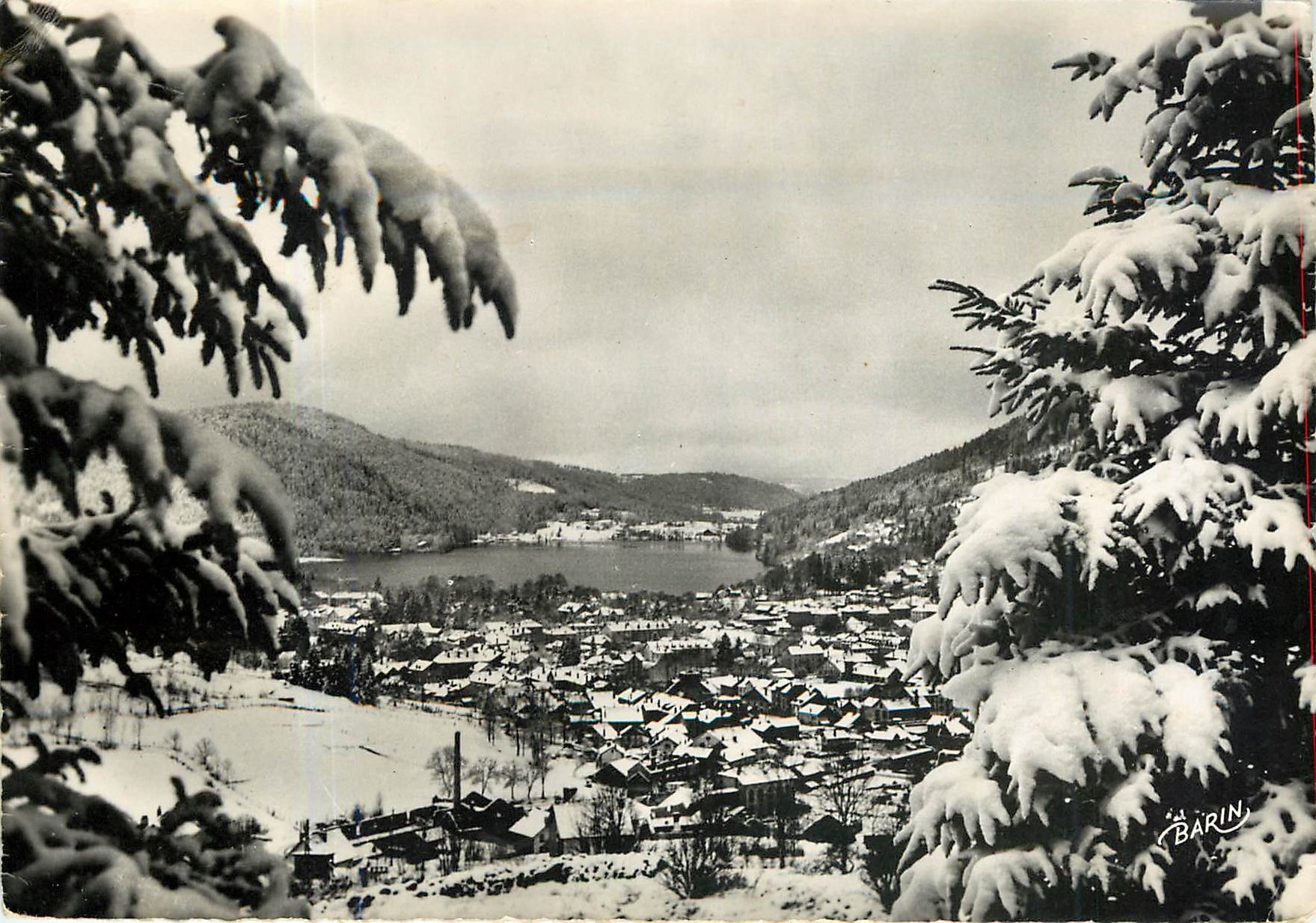 CPA Vue generale de Gerardmer sous la neige 
