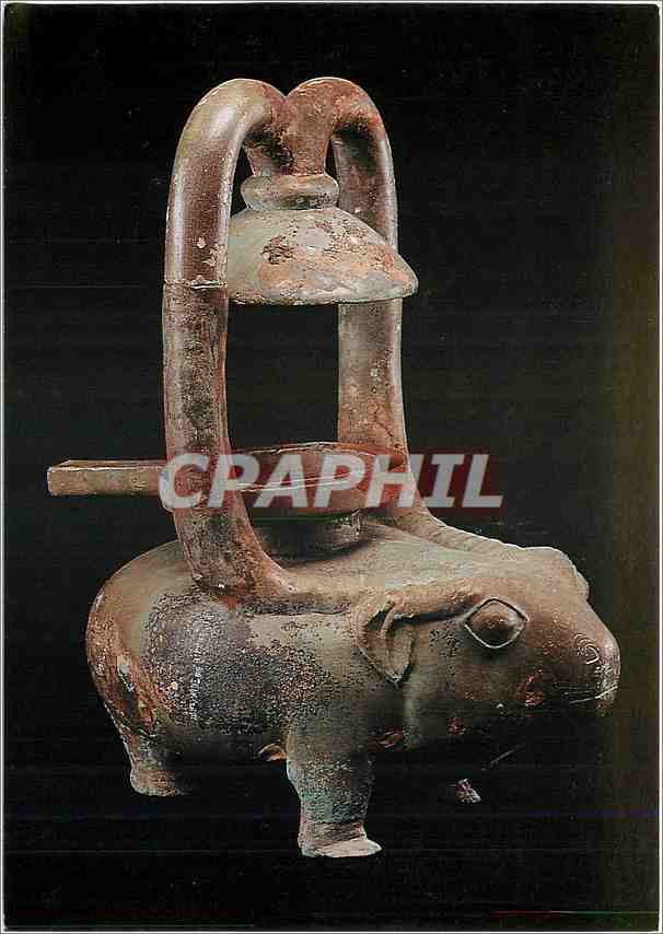 CPM Lampe en forme de buffle Bronze Epoque Han Musee Provincial du Human Changasa Chine 