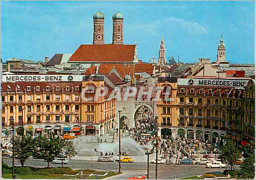 CPM Munchen Avec Karlstor et vue sur les clochers de Frauenkirche et du St Peter et sur la tour de l