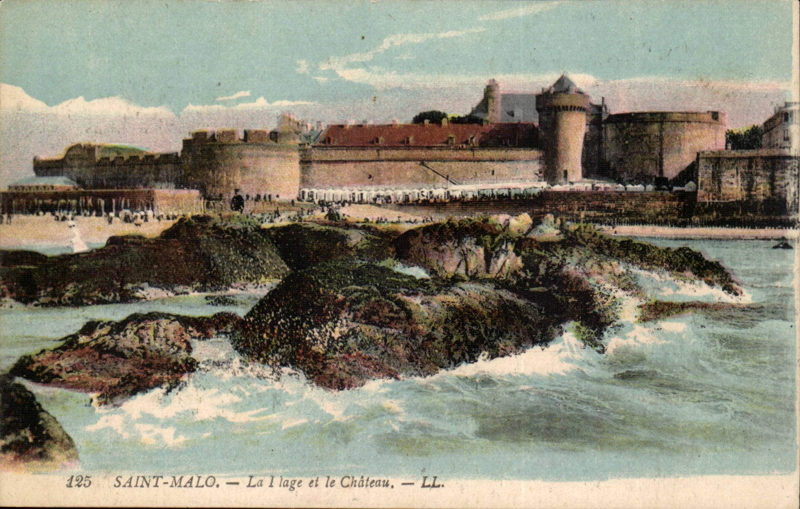 Saint-Malo — La plage et le Château — LL. — N° 125