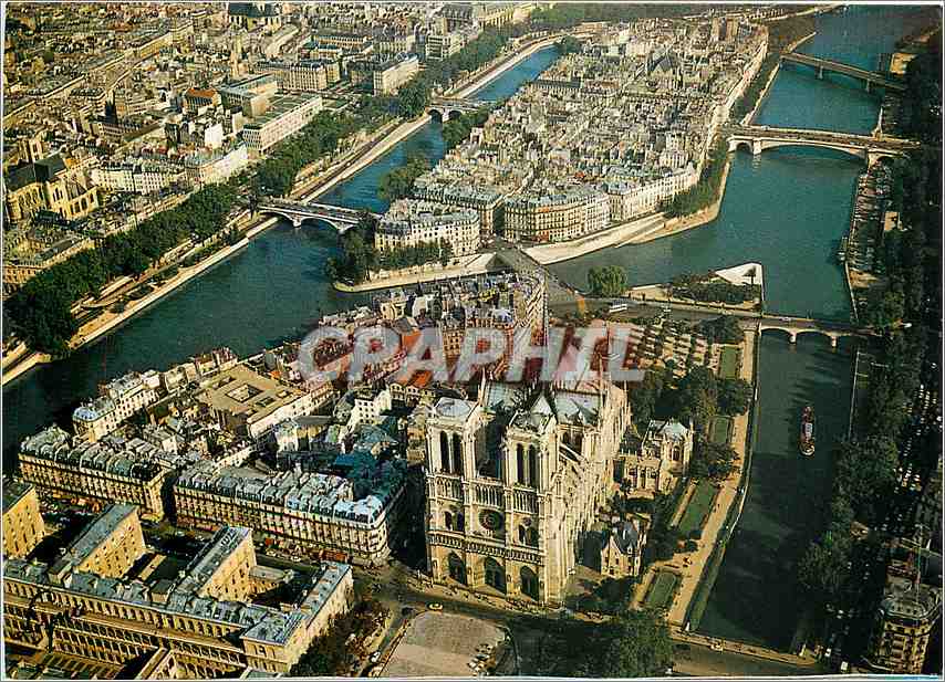 CPM En avion sur Paris L'Ile de la Cite Notre Dame et l'Ile Saint Louis 