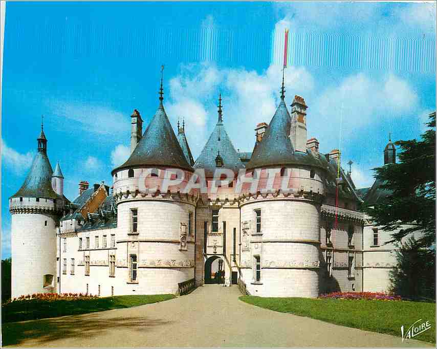 CPM Chaumont Sur Loire Loir et Cher Le Chateau du XVI L'entree sur le parc 