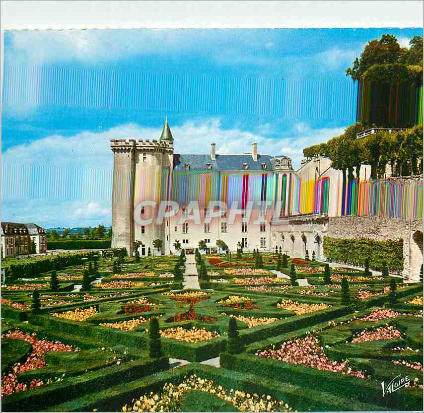 CPM Villandry Indre et Loire Les jardins a la francaise et le chateau 