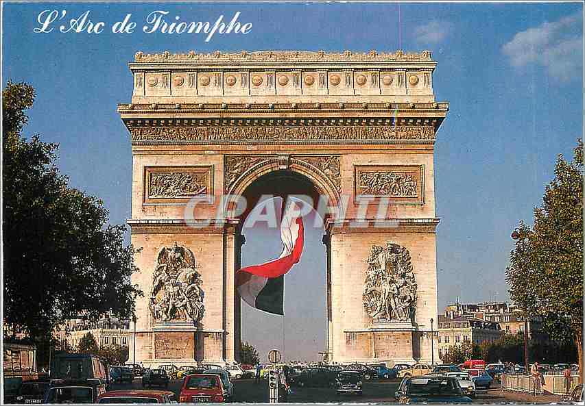 CPM Paris L'Arc de Triomphe Place Charles de Gaulle 