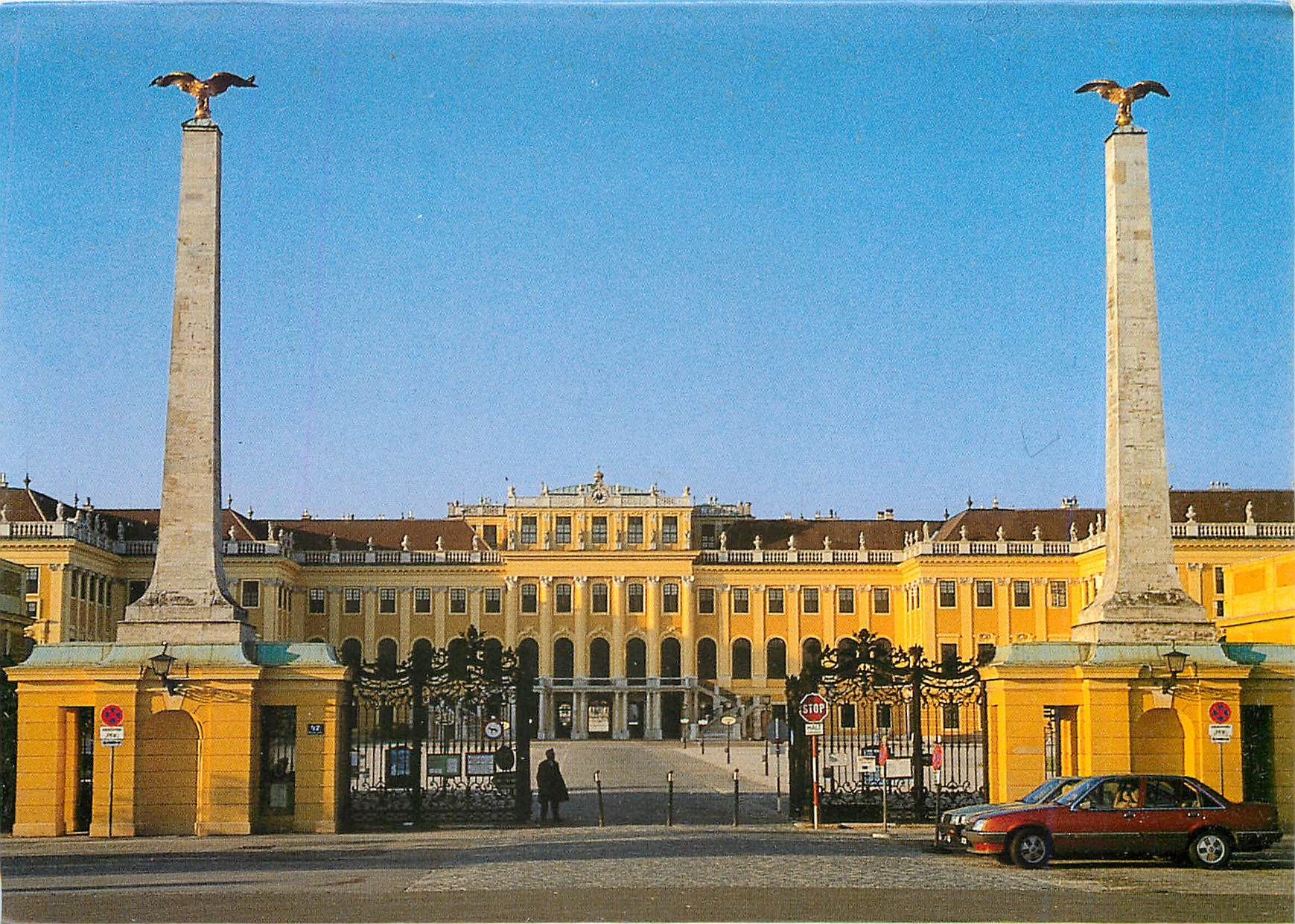 CPA Vienne Austria Schloss Schonbrunn Haupttor 