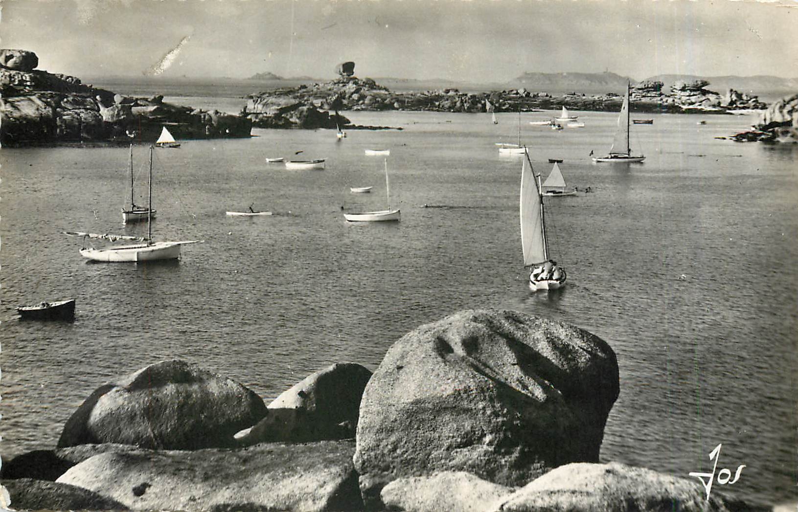CPM Tregastel C du N La crique de Coz Pors a maree haute 