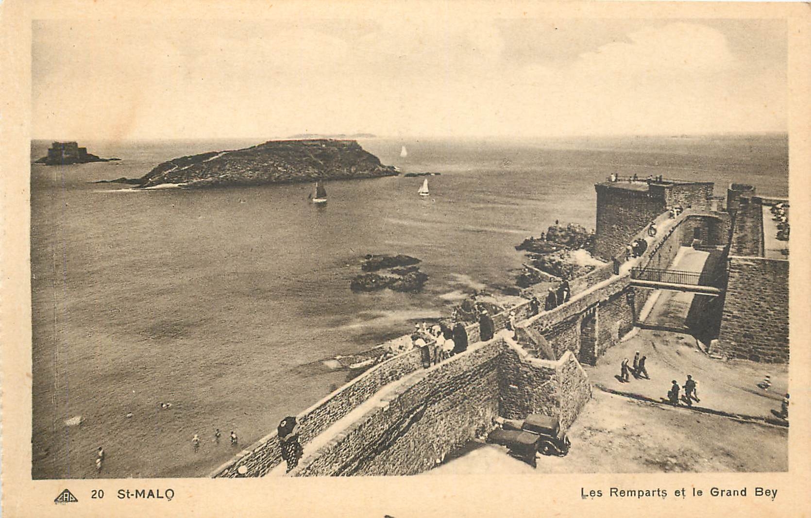 St-Malo — Les Remparts et le Grand Bey — ARB, n°20