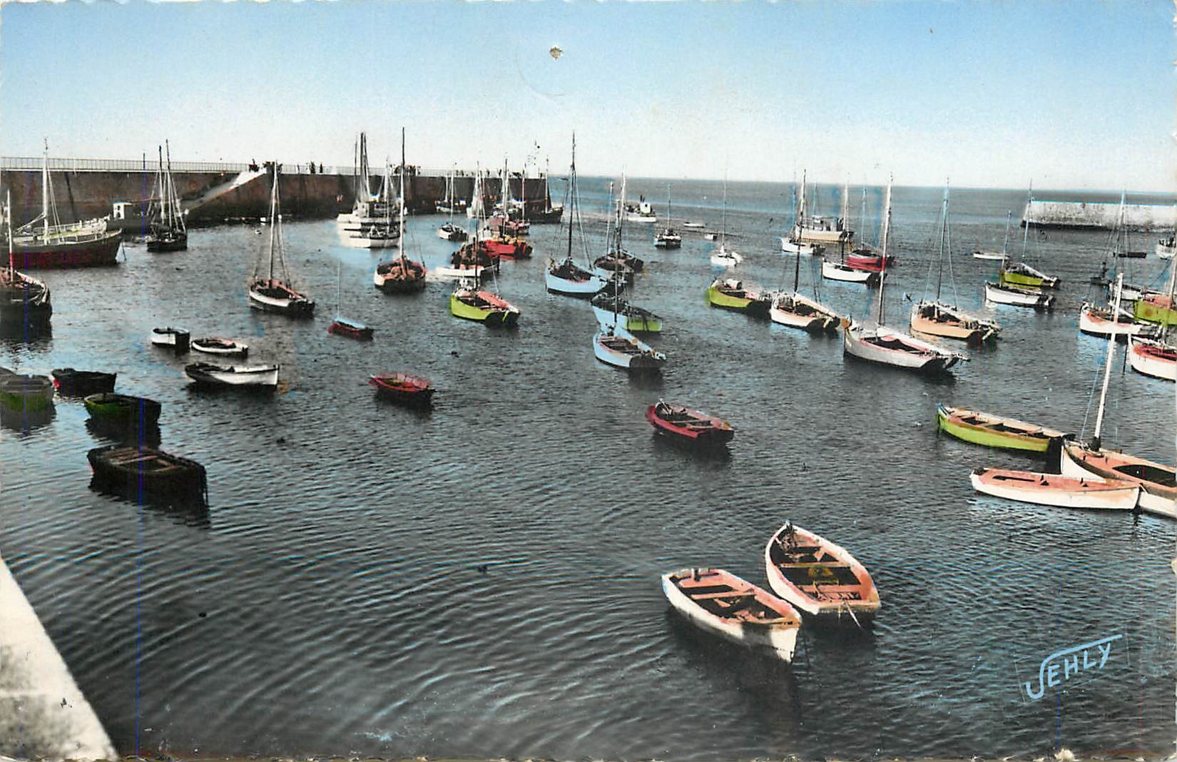 CPM Noirmoutier Vendee Le Port de l'Herbaudiere 