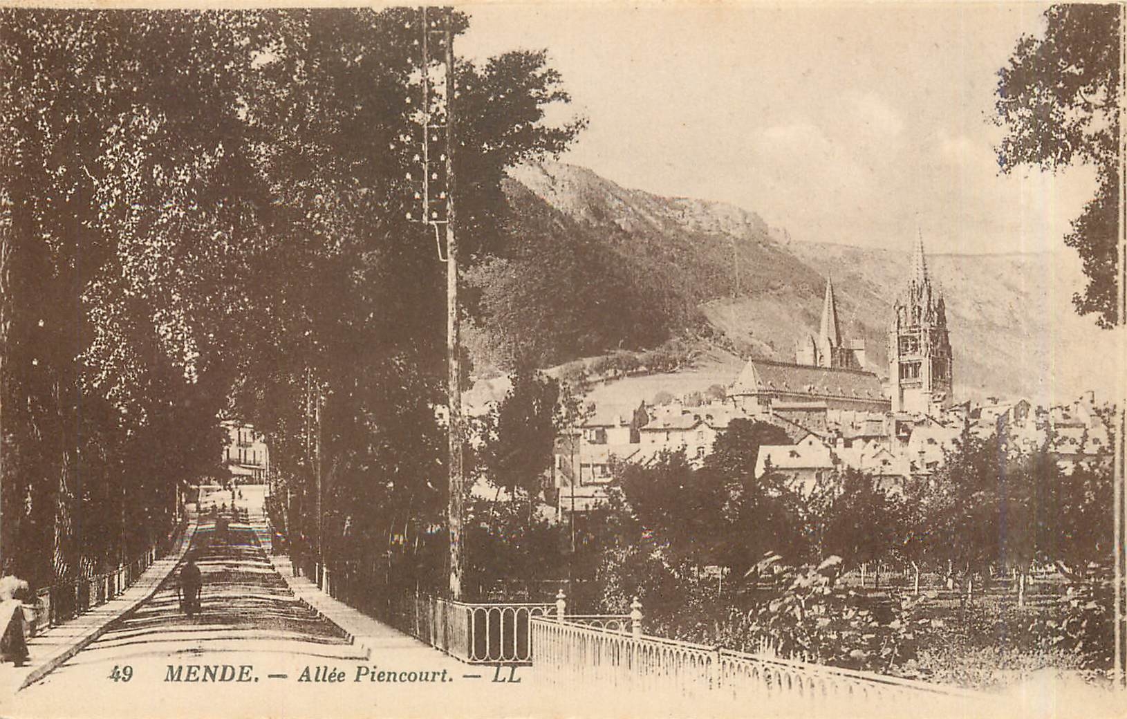 CPA Mende Allee Piencourt 