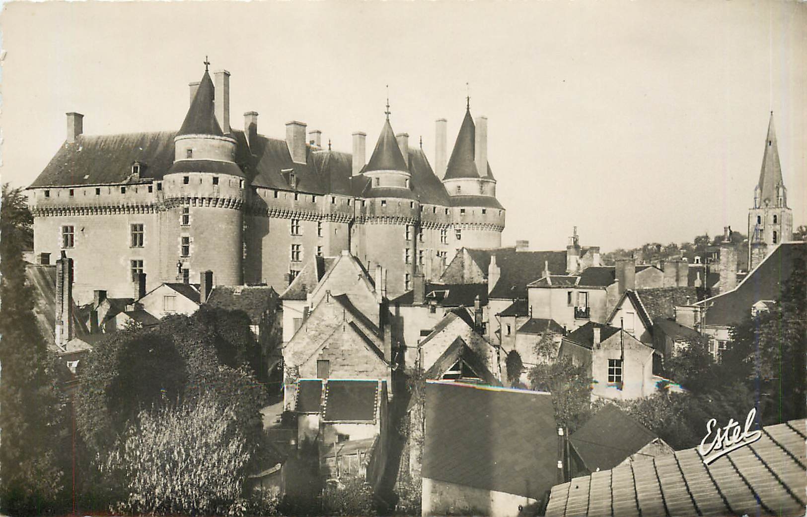 CPA Le Chateau de Langeais Facade sur la Ville 