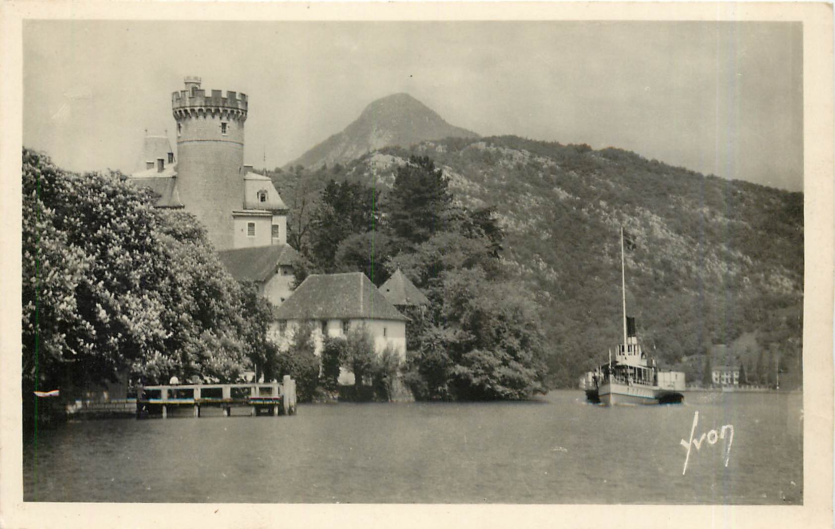CPA Annecy Hte Savoie Le Chateau de Duingt 
