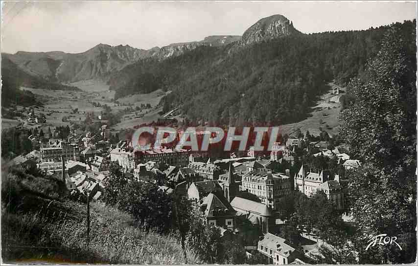 CPA Le Mont Dore Puy de Dome Vue generale 