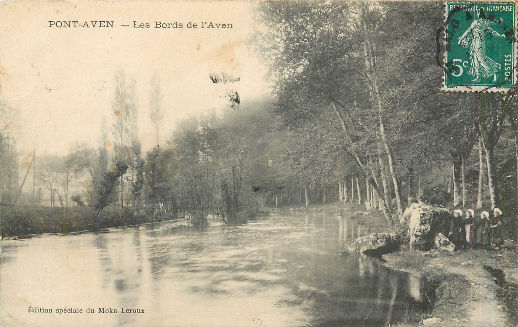 CPA Pont Aven Les Bords de l'Aven 