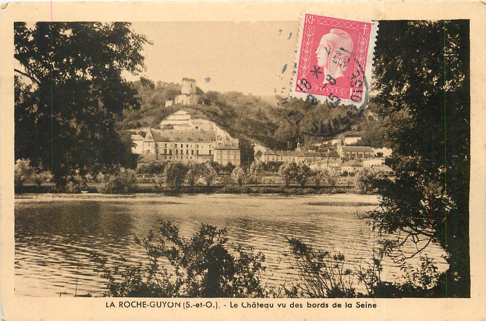 CPA La Roche Guyon S et O Le Chateau vu des bords de la Seine 
