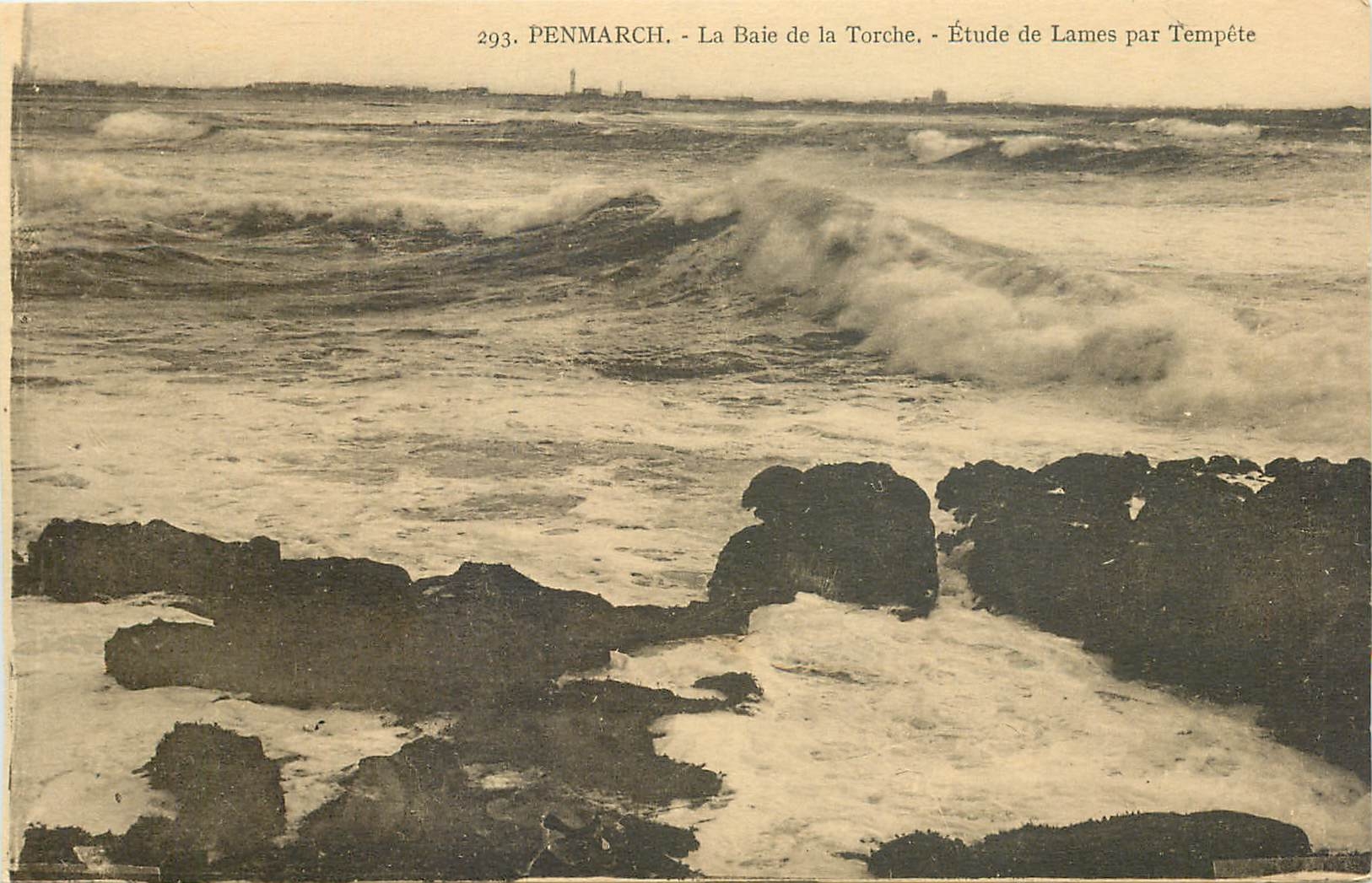 CPA Penmarch La Baie de la Torche Etude de Lames par Tempete 