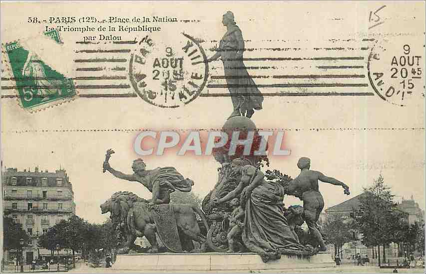 CPA Paris Place de la Nation La Triomphe de la Republique par Dalon Lion