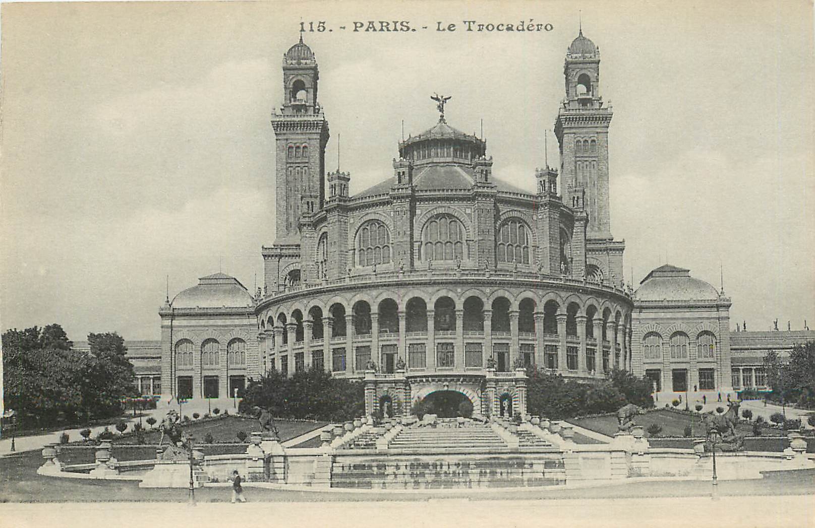 CPA Paris Le Trocadero 