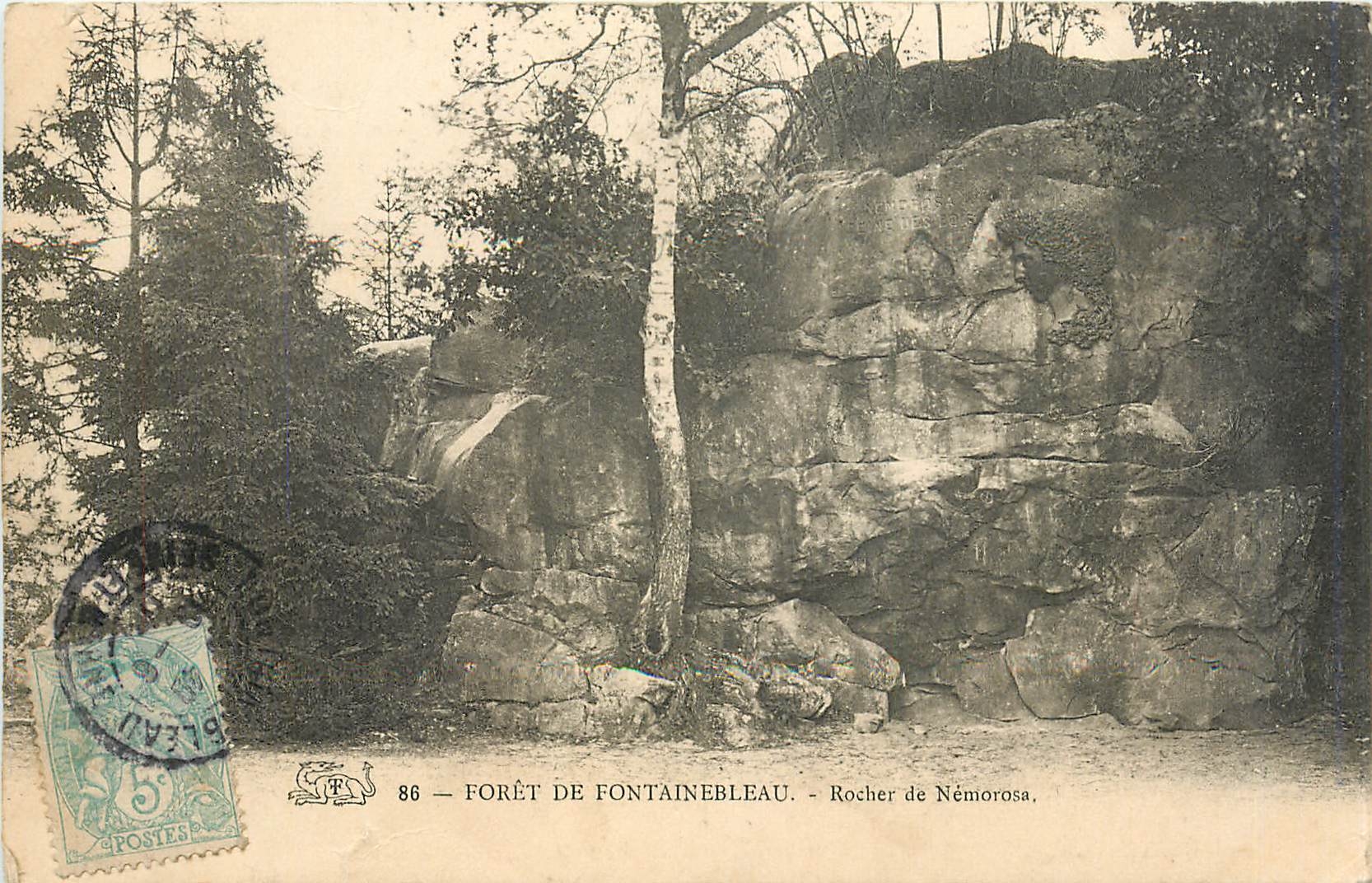 Forêt de Fontainebleau — Rocher de Némorosa — Éditeur S. Lézard, n° 86