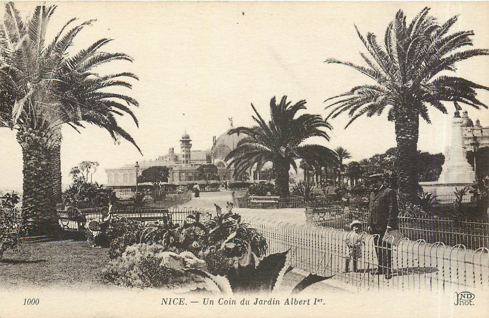 CPA Nice Un Coin du Jardin Albert 1er