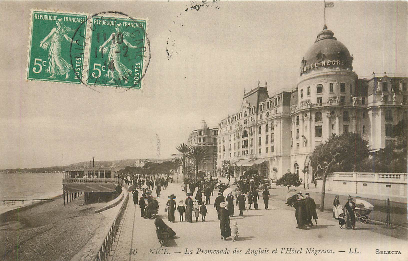 CPA Nice La Promenade des Anglais et l'Hotel Negresco 